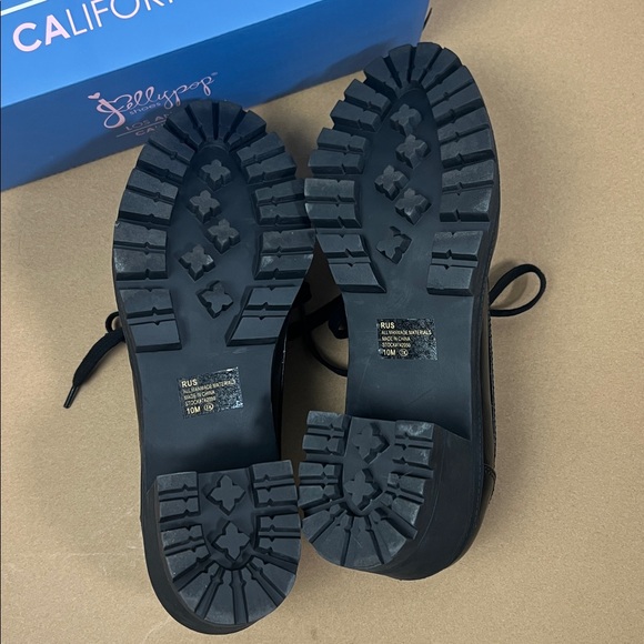 JellyPop Rus black lace up shoe ankle booties with block heel 10M - Picture 6 of 8